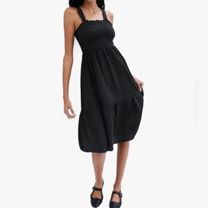Gap Smocked Midi Dress Black Size Large